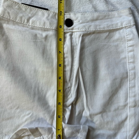 Fashion Nova Basic Beach Denim High Waisted Jean Shorts in White - Size XS, NWT - Picture 14 of 16